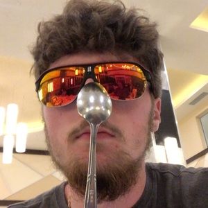 Meet your Posher, Cayden